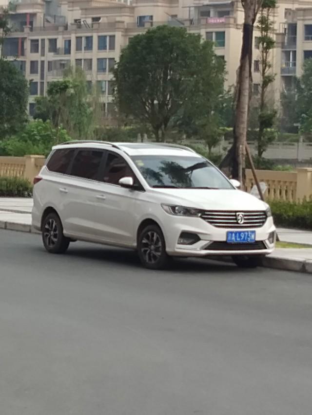 卡罗拉-这车怎么样，好看吗？
