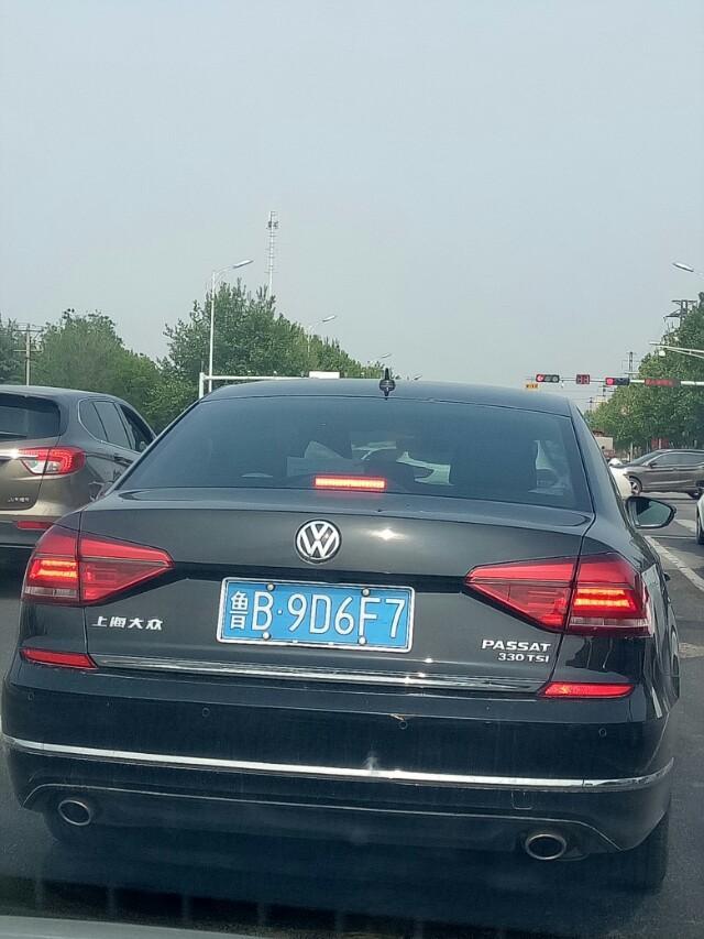 帕萨特-大家看看这是什么车 
 2018年05月12日15:09:55
