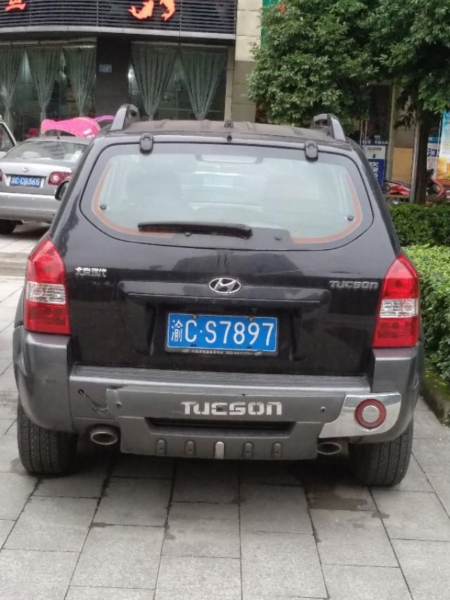 汉兰达-不看品牌，只看造型和设计，你喜欢那个车？