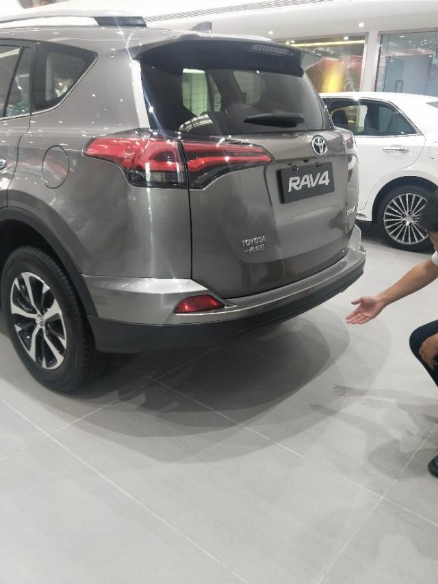 rav4荣放-大家看看这是什么车怎么样？
