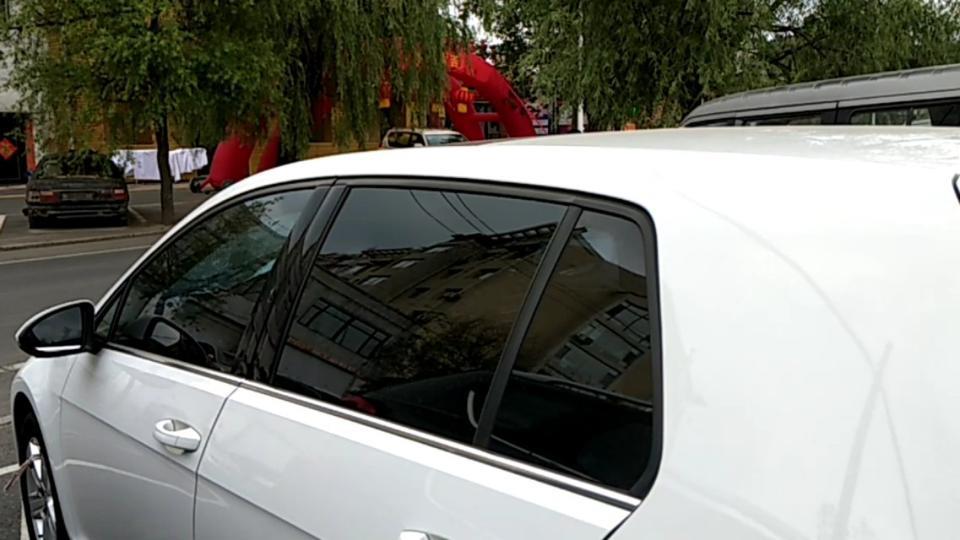高尔夫-请问玻璃水可以稀释后使用吗？