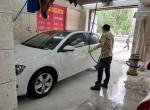 高尔夫7，启车提示“立即更换机油”，问4S店，他们说没到保养期，需8000公里在保养，目前7000多公里，请问需要去保养吗？