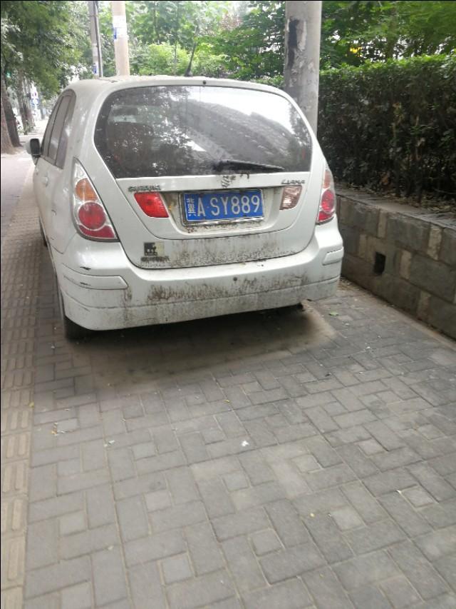 长安cs75-车经常不洗的话车漆上会有小黑点怎么办？