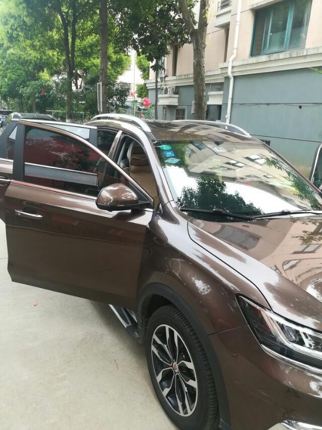 荣威RX5车顶的鲨鱼鳍是干什么的，有什么作用？