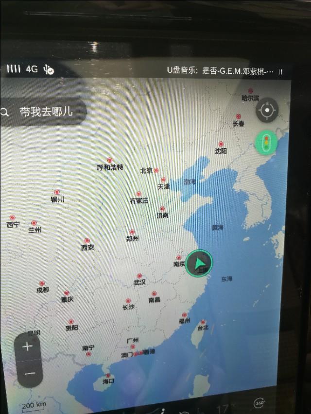 荣威RX5这款车那个颜色最适合女孩子开？