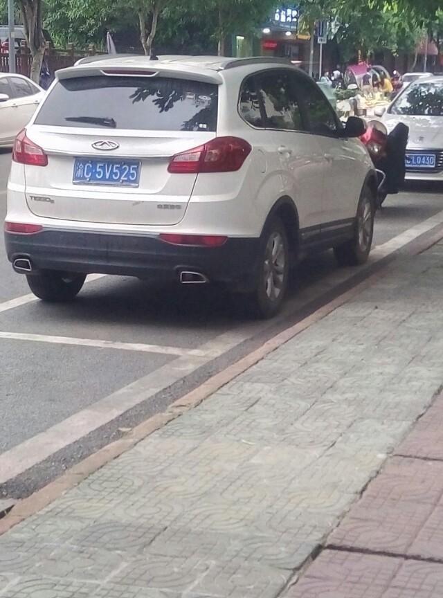 荣威rx5-这款造型的车，你觉得如何？喜欢的吗？