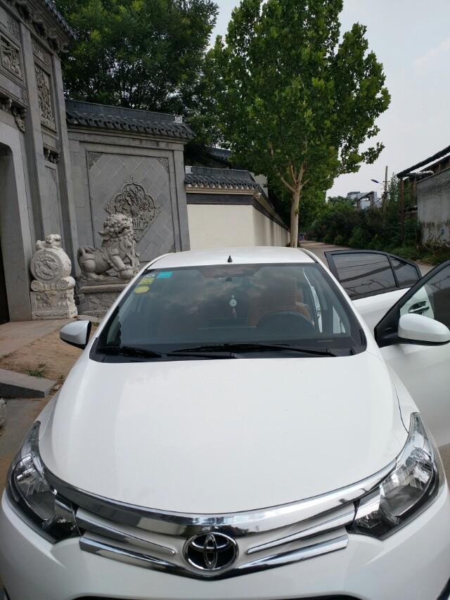 我的威驰车标老是长锈怎么办？