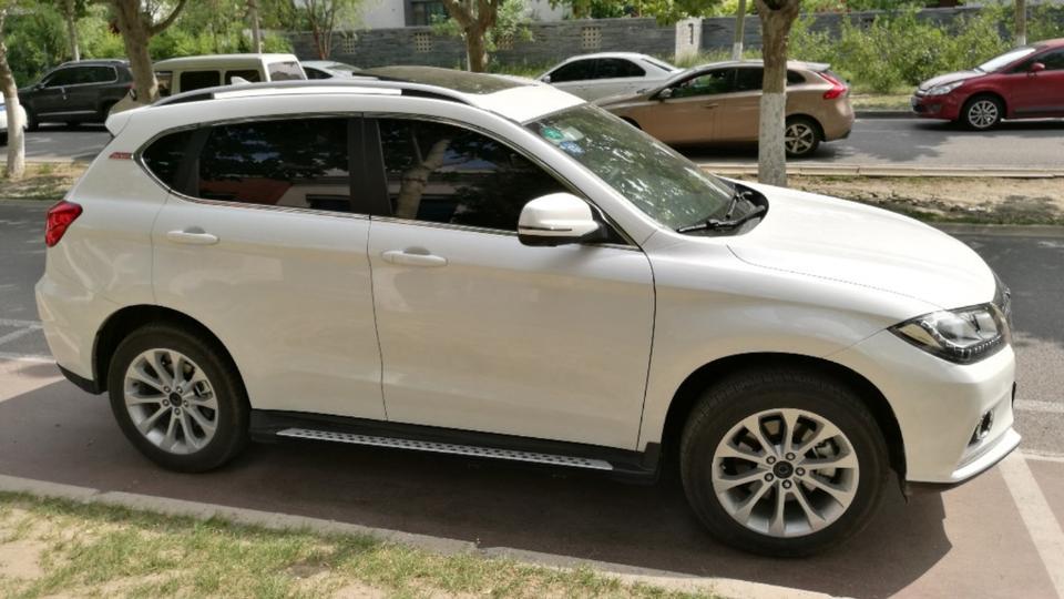 哈弗H2轴距，马力多大？升级内饰多钱？