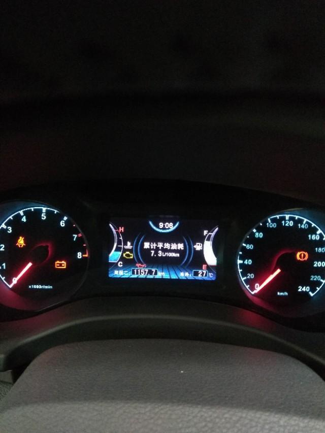 宋-能跑出这个油耗，已经算是满意的了，毕竟1.6好几吨的车，最少能到多少呢？