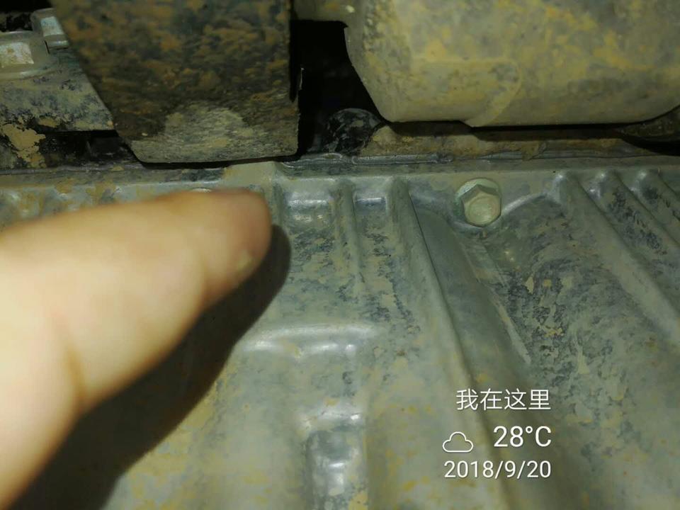 东风风光580智联型裸车价12w,9月20号在高速公路上出现，加速无力，点火歇火，排气管冒烟；检查机油烧干。车龄6过月9900公里，9月6号做的二保，今天去检查说机油底壳换过，需要怎样维权！感谢大家给点意见！