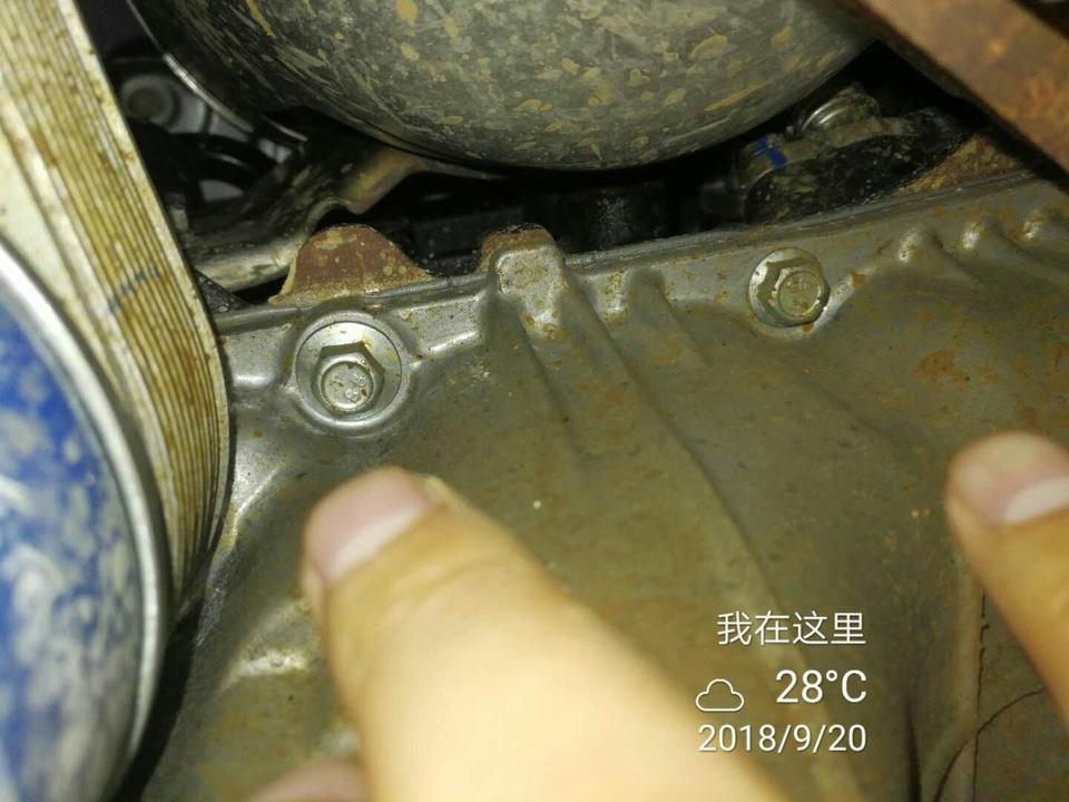 东风风光580智联型裸车价12w,9月20号在高速公路上出现，加速无力，点火歇火，排气管冒烟；检查机油烧干。车龄6过月9900公里，9月6号做的二保，今天去检查说机油底壳换过，需要怎样维权！感谢大家给点意见！