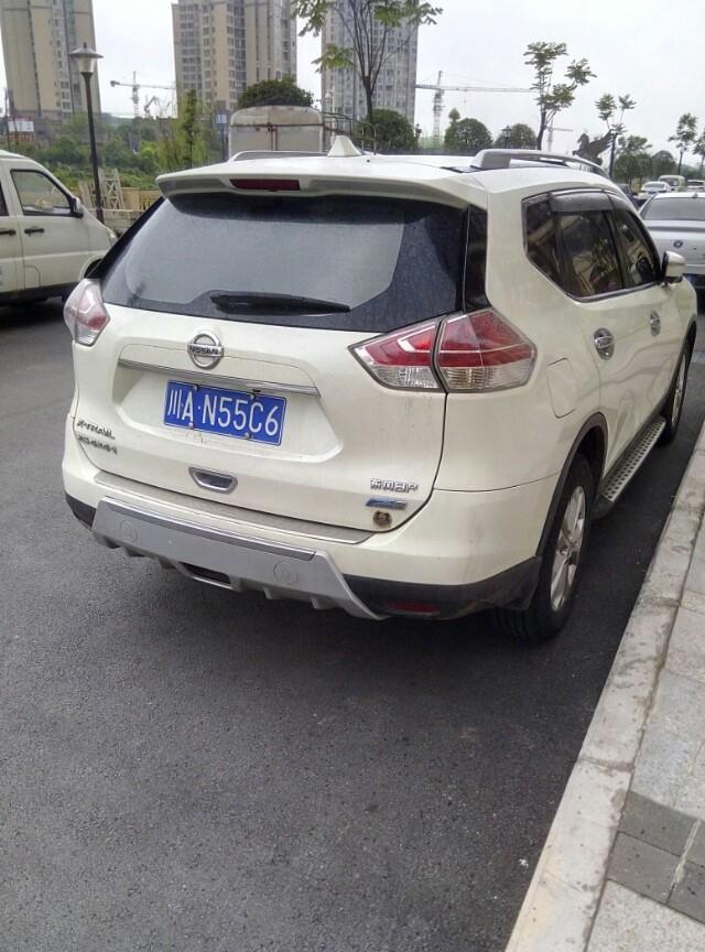 雪铁龙c3-xr-你觉得这尾箱好不好看呢？