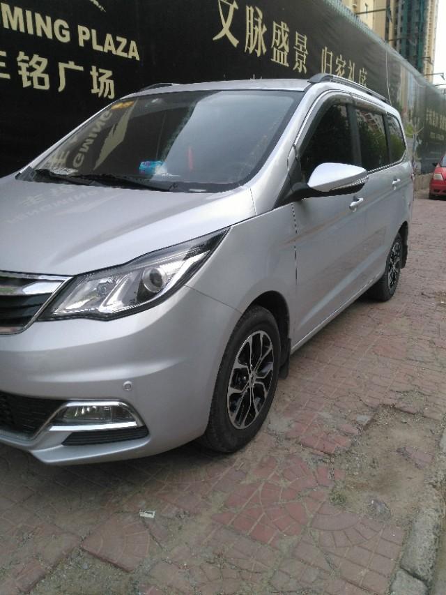 长安欧尚a600-欧尚车友们都用什么标准的玻璃水？