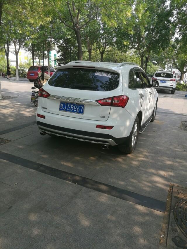 众泰t600-小六子的转向辅助灯不亮了如何更换，自己动手能解决吗？