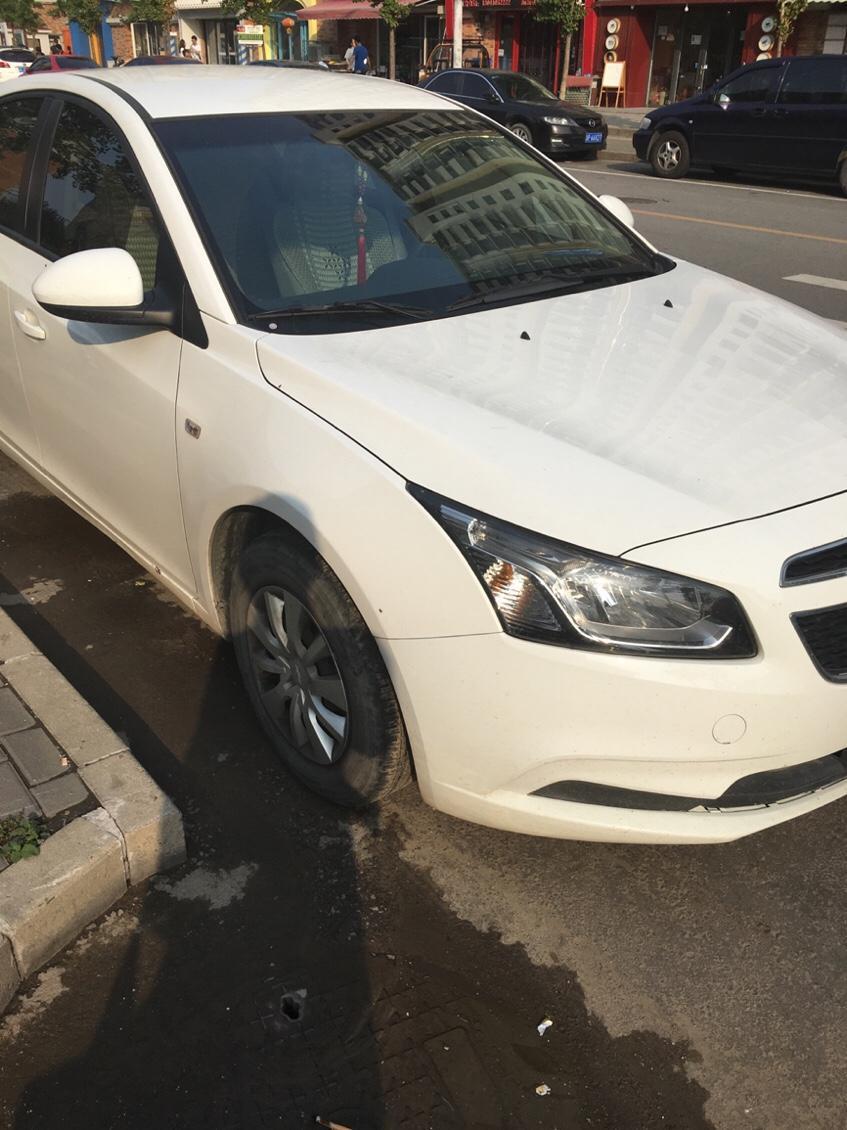 奔奔EV反光镜可以加装雨眉吗？