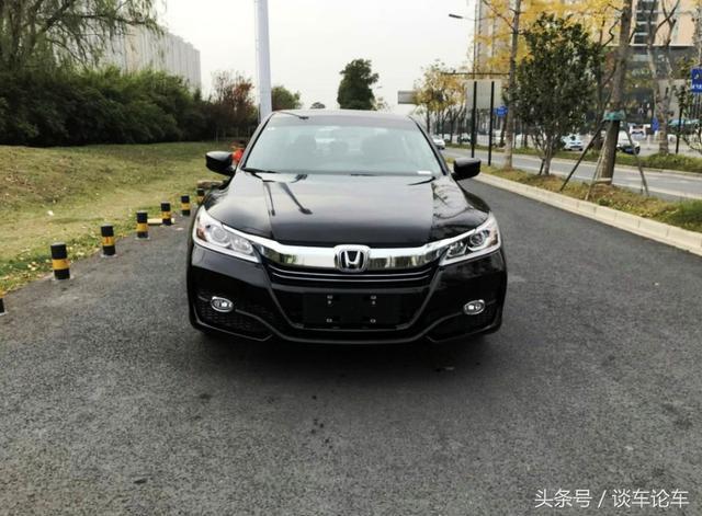 思铂睿和雅阁十代和9.5代 和迈腾这几款车的性比价哪一个合适些 求圈友们解答谢谢 急需