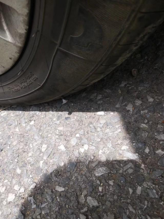 艾瑞泽5轮胎遇到这个角度扎钉子，还可以补胎吗？  还是直接换新的