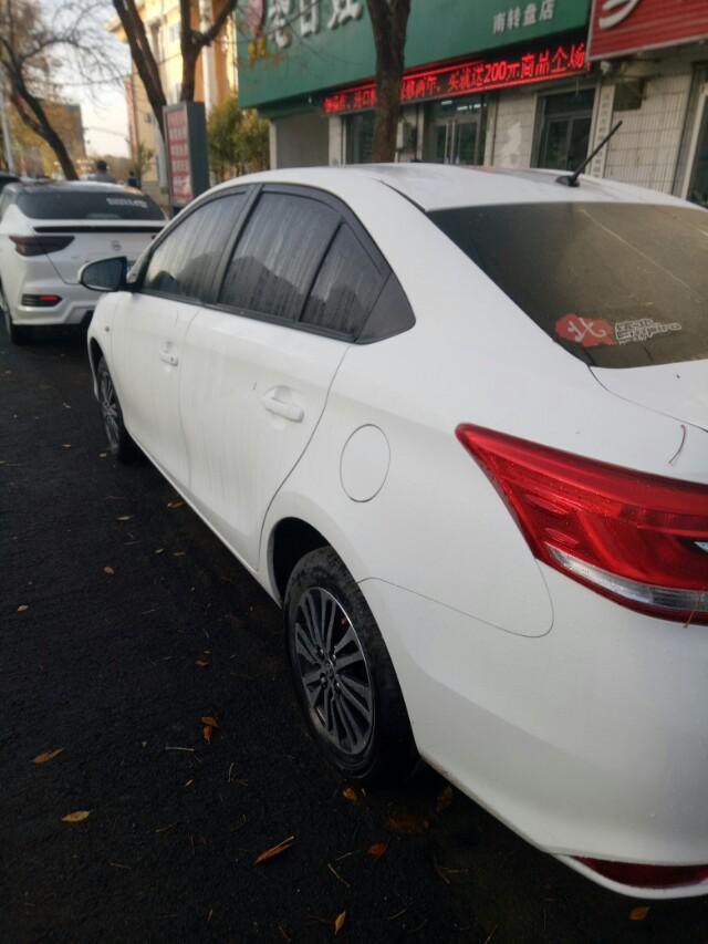 请问各位车友们这款威驰车多少钱？跪求答案？