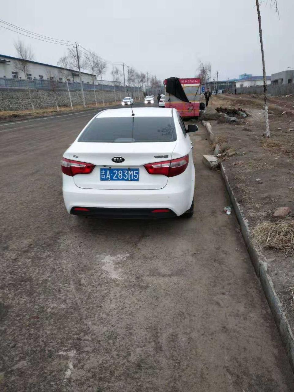 起亚K2加装防撞钢梁价格大约是多少？
