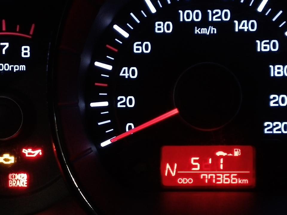 起亚K2最高时速能跑到多少?我的试过一回,130   方向盘有点轻微抖动,感觉油门也到底了,跑不上去了 起亚K2最高时速能跑到多少?我的试过一回,130   方向盘有点轻微抖动,感觉油门也到底了,跑不上去了