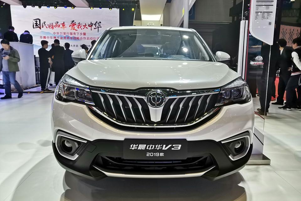 中华v3-车友们，现在19款v3 裸车价51500拿的下来吗，贵了还是还不够优惠点 ，装饰他说全部送买过的给个参考。