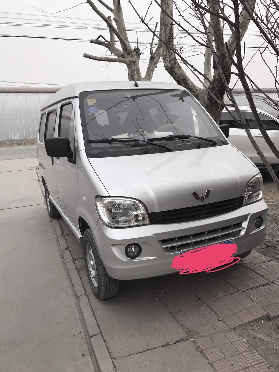 五菱之光-2016年3月份车，车况良好，全部4s店保养，现在值多少钱