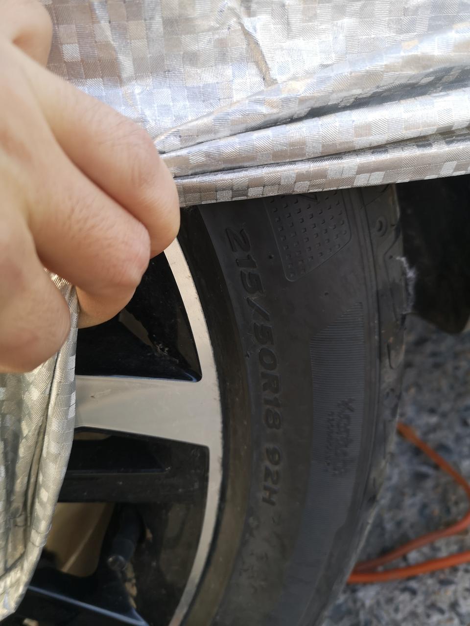 t-roc探歌-探歌 这个型号的雪地胎买不到啊  可以用其他的型号代替么？