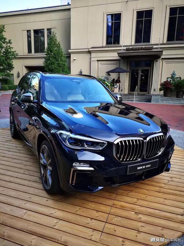 新款宝马x5和保时捷卡宴 大神介绍下 预算100万左右