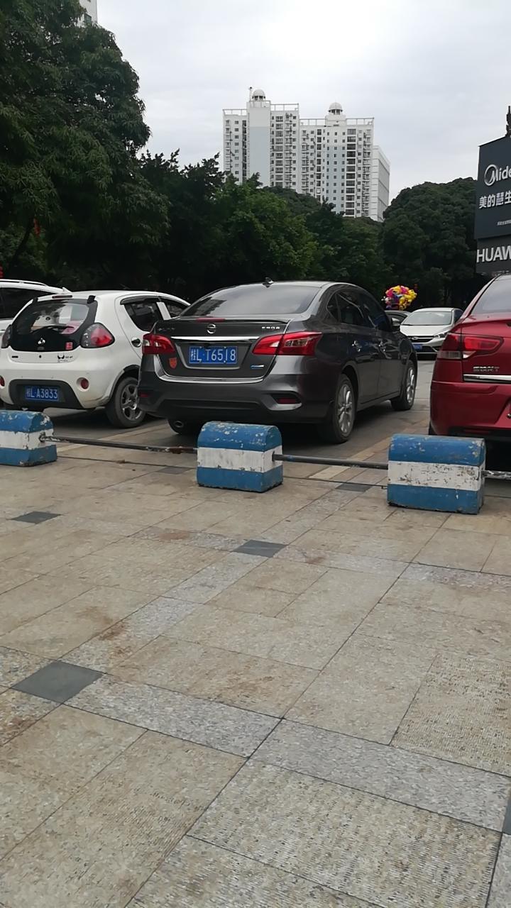 车友们这车还可以吧，是日产轩逸吗