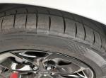 迈锐宝xl-您好，今天去验车，迈锐宝 XL redline 锐智车型，名牌生产日期19年5月份，合格证日期19.5.28号，车窗日期19年3,4月份，轮胎日期19年第7周，车子里程13公里，机油看起来跟新的一样，但是轮胎看着损耗蛮大。如图， 三角磨损标记在很深的缝隙里看不到，销售员解释马牌轮胎就这样。有点蒙，怕是展车或者试驾车。请问正常吗？