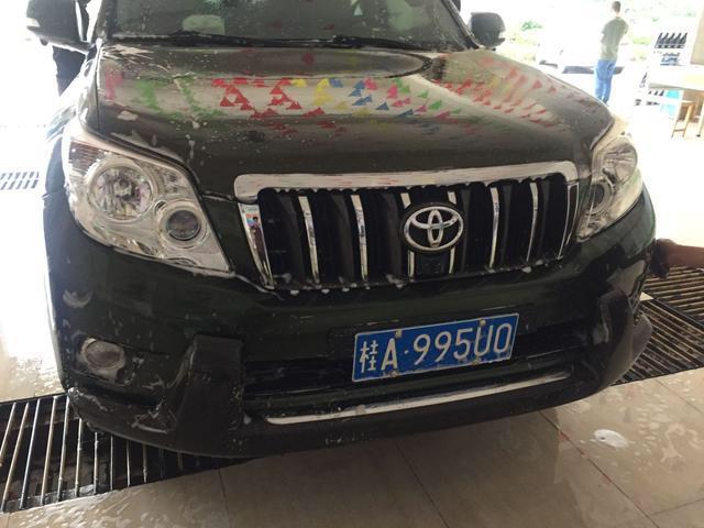 普拉多-大家看看这是什么车 
 2018年05月04日08:59:51