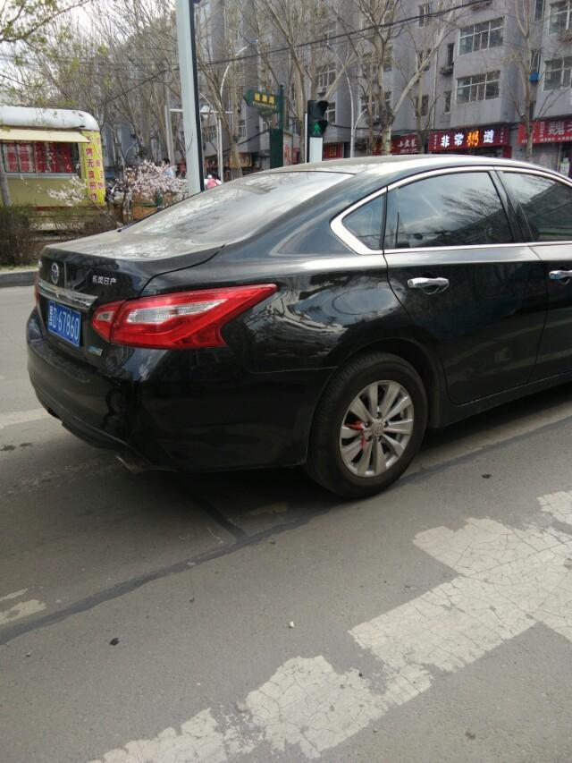天籁-大家看看这是什么车 
 2018年05月01日09:31:17