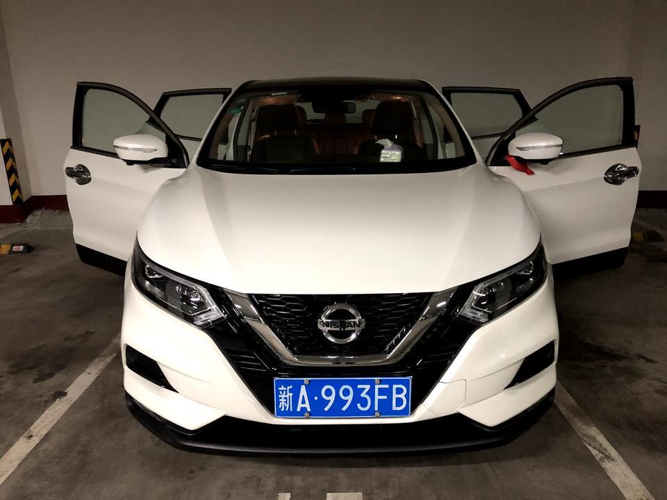 我2020.1.11提的2019款逍客豪华版，目前驾驶感觉良好，感觉车子动力不是随叫随到，红绿灯起步，深踩油门，就感觉发动机吼叫，速度病没有起来，大家情况是这样吗？