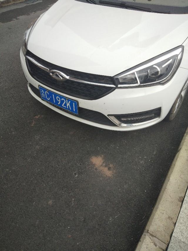 帝豪-你喜不喜欢这钟带线条的车？
