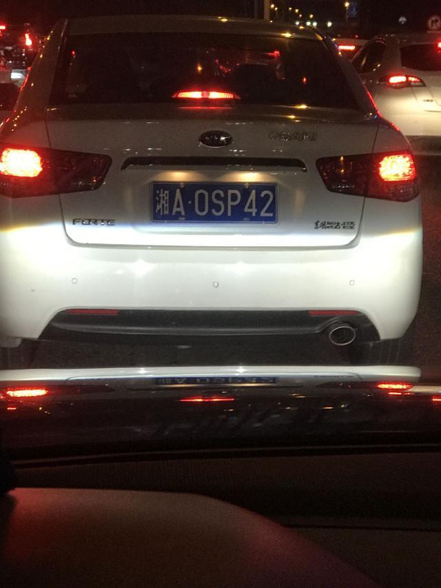 途观l-大家看看这是什么车 
 2018年05月20日22:30:23