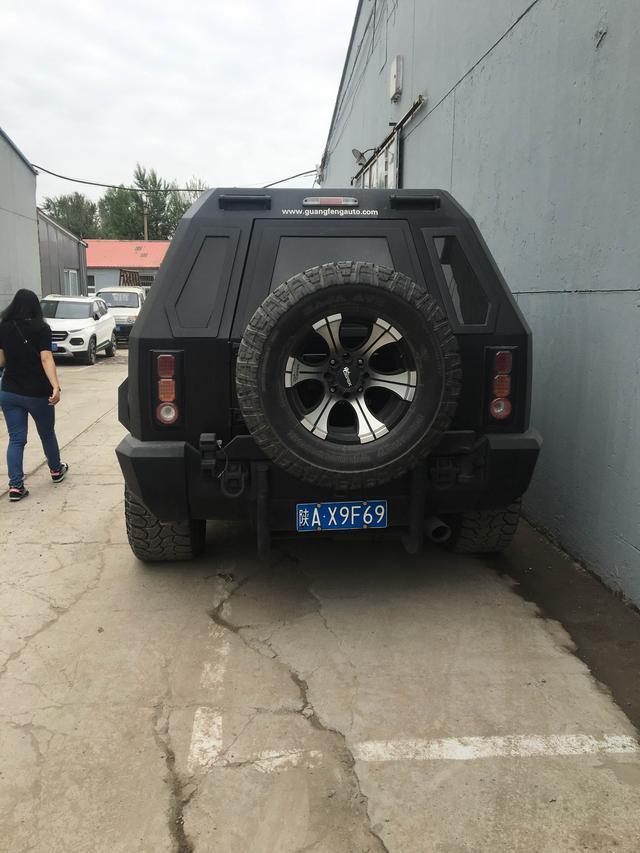 牧马人-大家看看这是什么车 
 2018年05月18日08:31:31