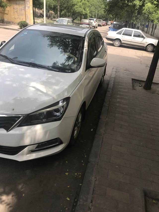 桑塔纳-大家看看这是什么车 
 2018年05月04日13:08:42