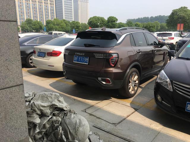 领克01-大家看看这是什么车这车怎么样