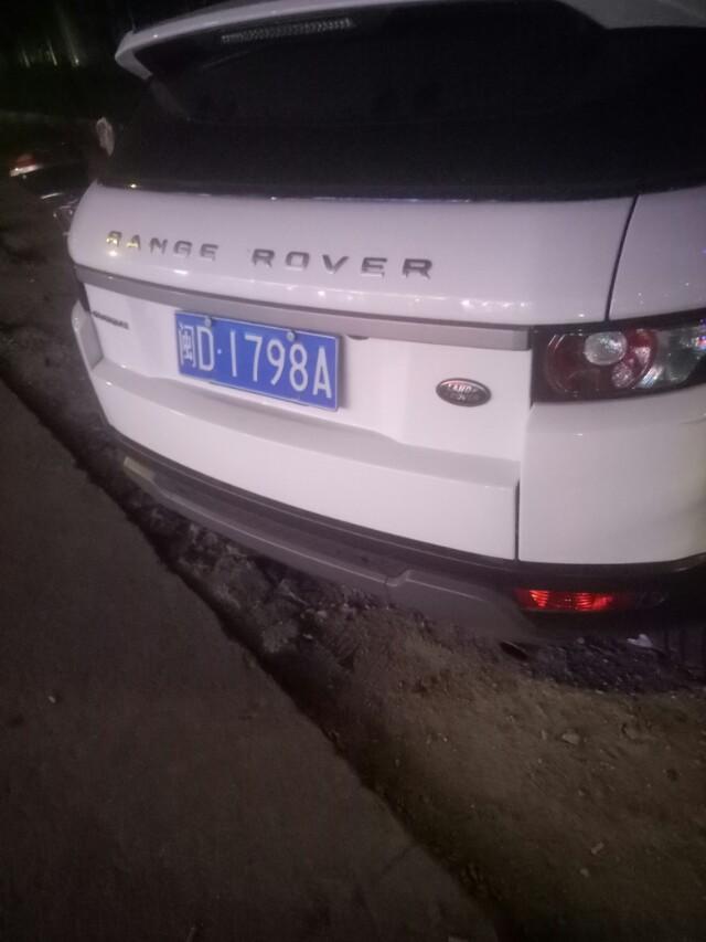 揽胜极光-大家看看这是什么车 
 2018年04月28日20:33:43