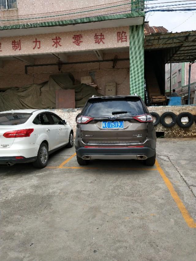 锐界-请问一下这车平均油耗大约多少？？