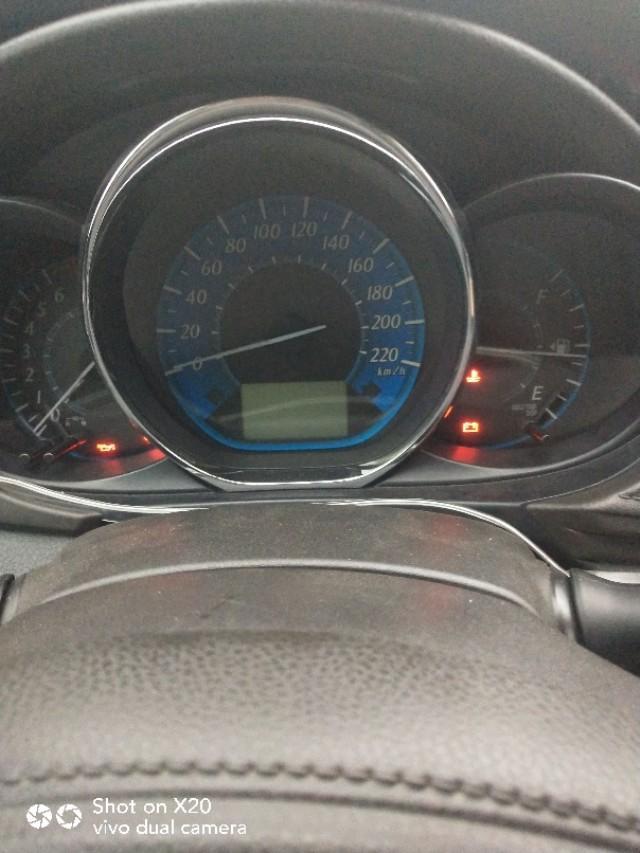 yaris l 致炫-各位大神 请问有出现这个毛病的么 下雨天打着火就这样