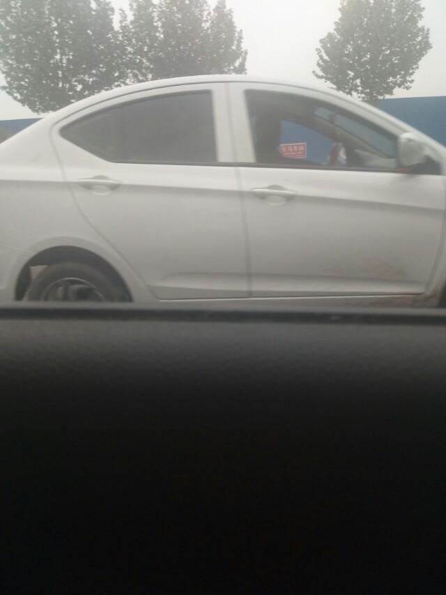 保时捷911-大家看看这是什么车 
 2018年05月01日09:29:03