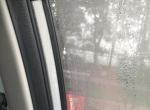 荣威i5-问下各位老铁们，早上起来开车发现车窗里面全是水珠，前面玻璃也是，里面有，外面没有，这是什么情况导致