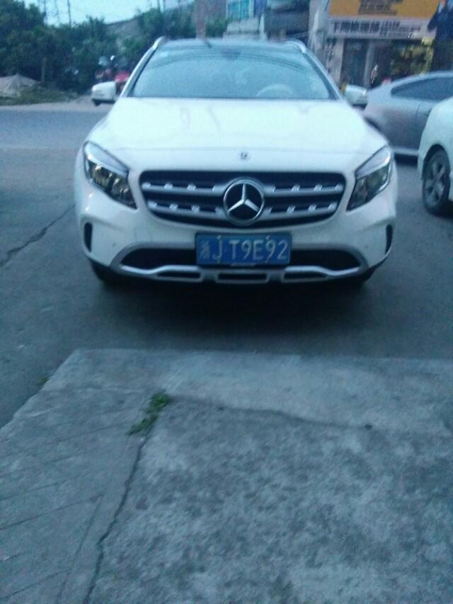 奔驰gla-大家看看这是什么车 
 2018年05月14日18:39:58