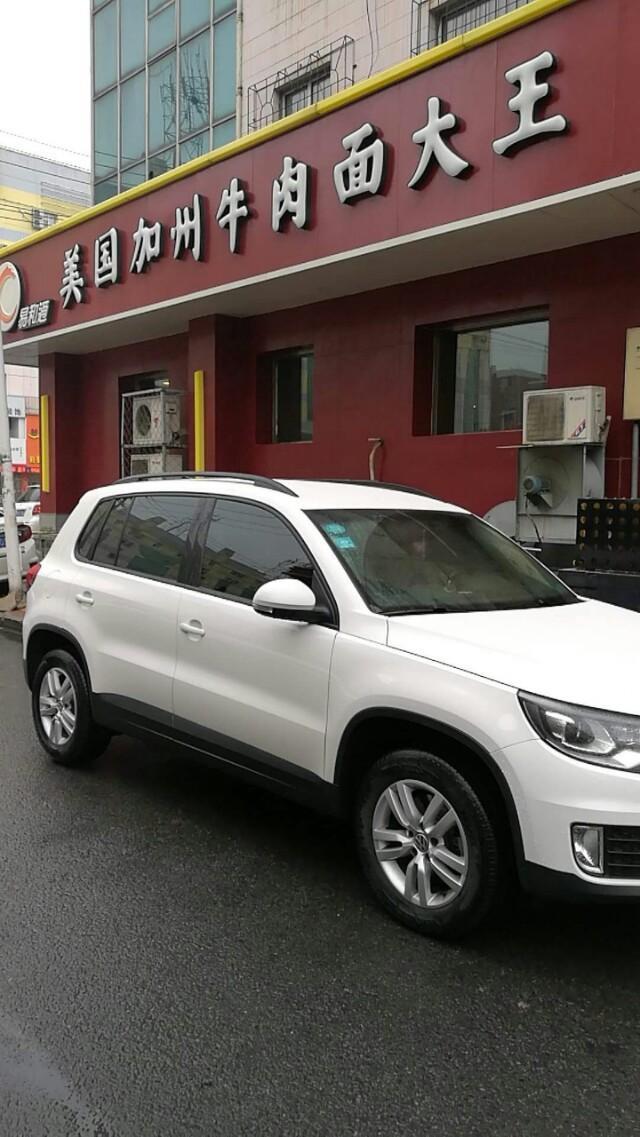 途观-现在纯电动车的牌照颜色和油电混合车牌照颜色有去别吗？
