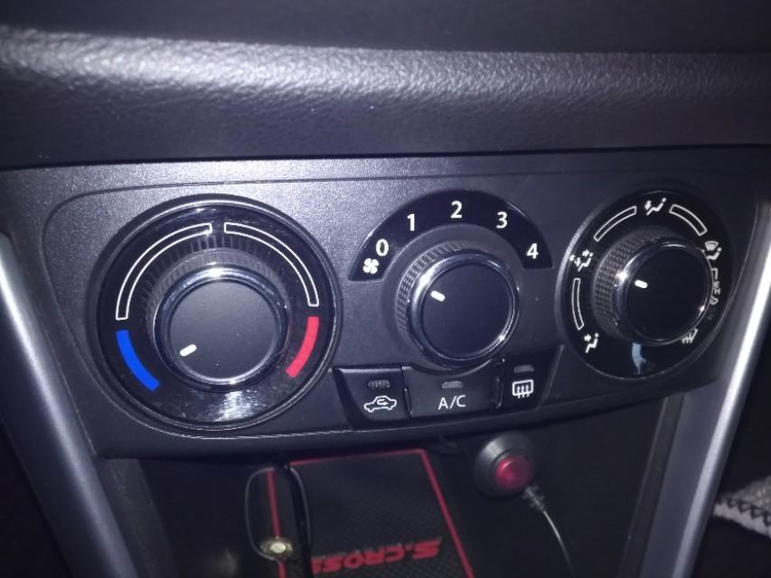 奥迪a6l phev-下面的按键都有什么功能？