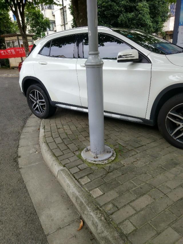 奔驰gla-不看车头车尾你还认识这车么？