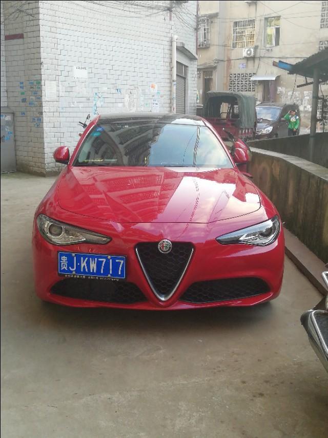 giulia-大家看看这是什么车 
 2018年05月14日18:56:02