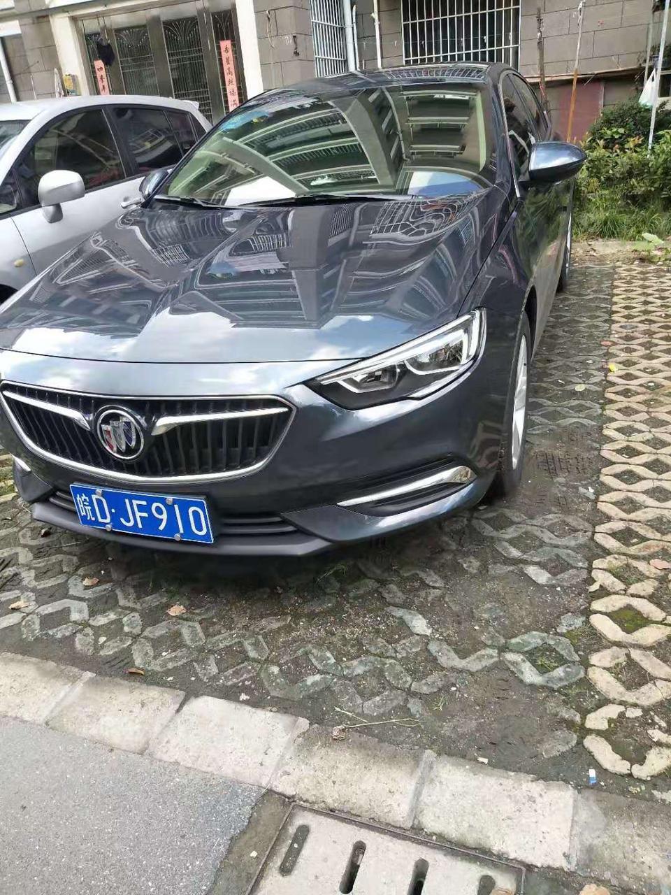 君威1.5T精英，8000公里，感觉跑高速噪音比刚买的时候大了很多，不知道是不是错觉，，
