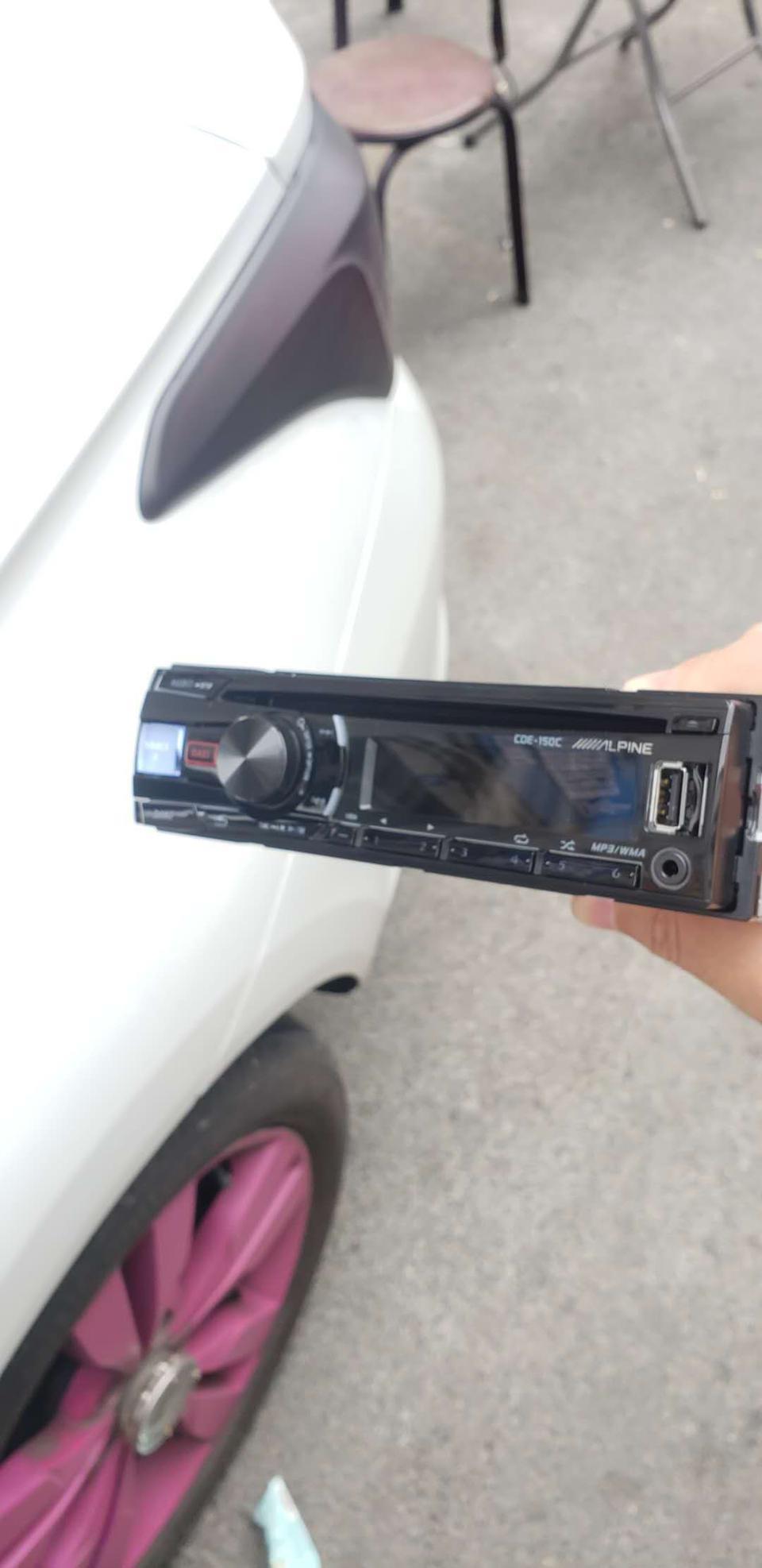 奇瑞艾瑞泽5，能换这个cd播放器么？